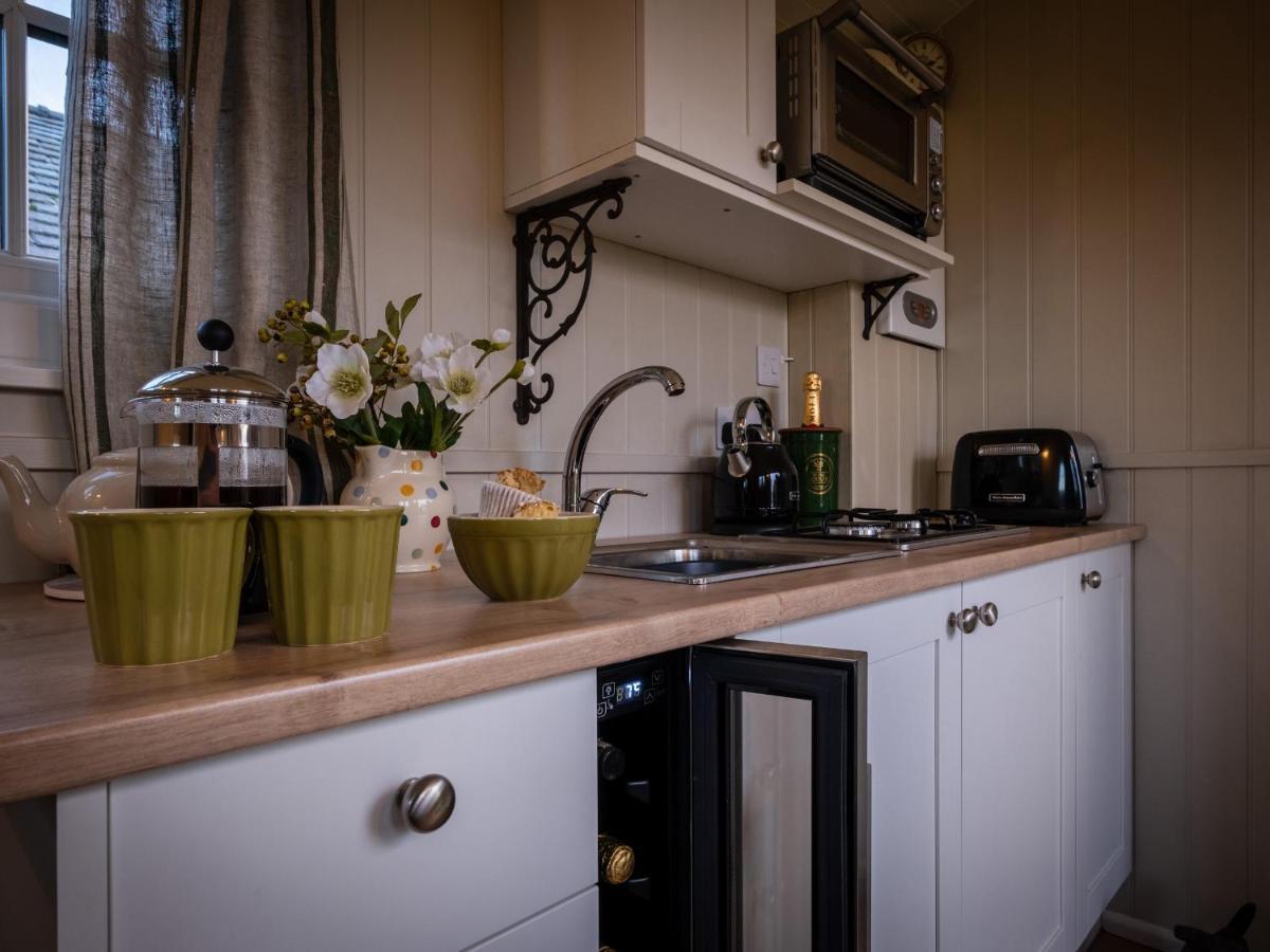 The Pleasant Hut At Mountpleasant Farm Villa Ulverston Luaran gambar